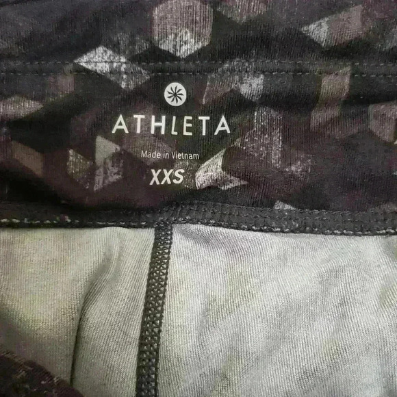 Athleta Geometric pattern Leggins - Picture 6 of 6